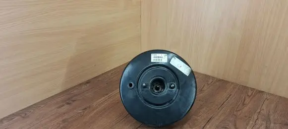 Renault Megane IV Brake booster 472104789R