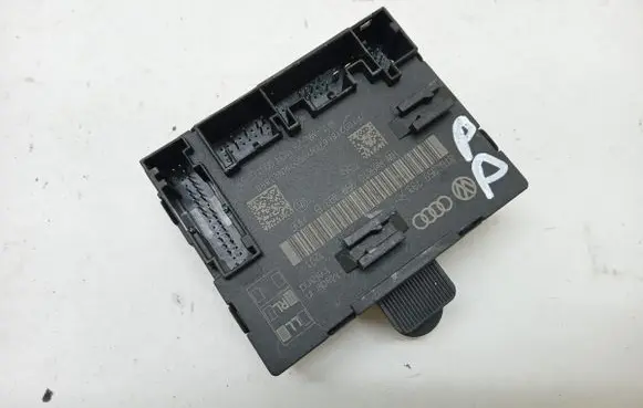Audi A5 8T 8F Door control unit/module 8T0959793K