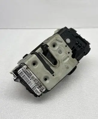 Jeep Cherokee IV KK Rear door lock P04589283AG