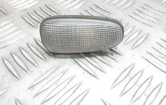 Opel Astra G Front fender indicator light 90560403