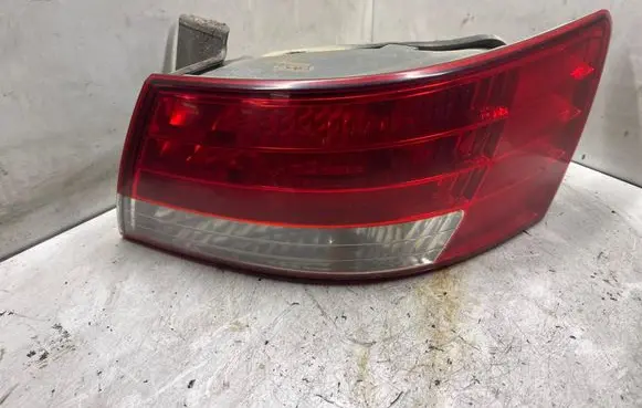 Rear/tail lights