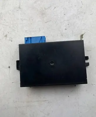 BMW 7 E38 Comfort/convenience module 65718352613 8352613