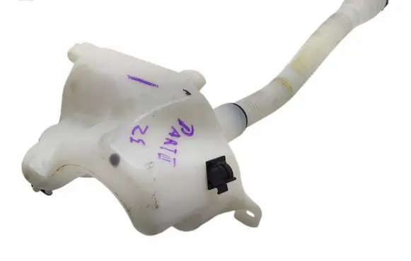 Peugeot Partner Windshield washer fluid reservoir/tank 9671567680