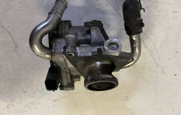 Volkswagen Sharan EGR valve 04L131501 04L131501RV110 WA0070515