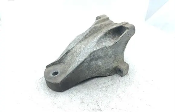 Ford Transit Engine mounting bracket F0V600 6C116061AA
