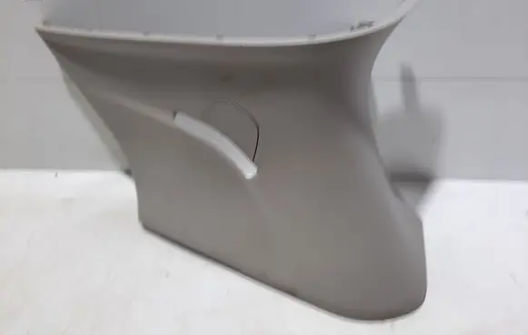 Chrysler Pacifica (D)pillar trim (top) 5RJ16PD2AE 5RJ16TRMAE