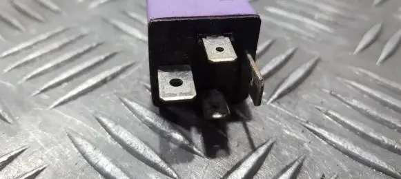Renault Safrane Other relay 03525