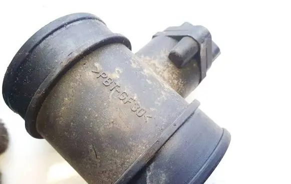 Chrysler Grand Voyager IV Mass air flow meter 90311 04l17