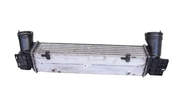 BMW 3 E90 E91 Intercooler radiator 7798788