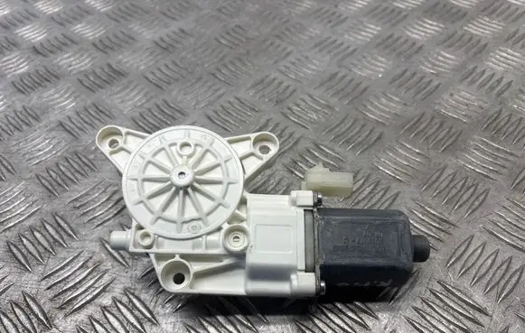 Chrysler Grand Voyager V Rear door window regulator motor 0130822335