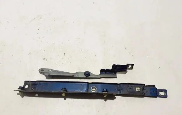 Renault Talisman Fender mounting bracket
