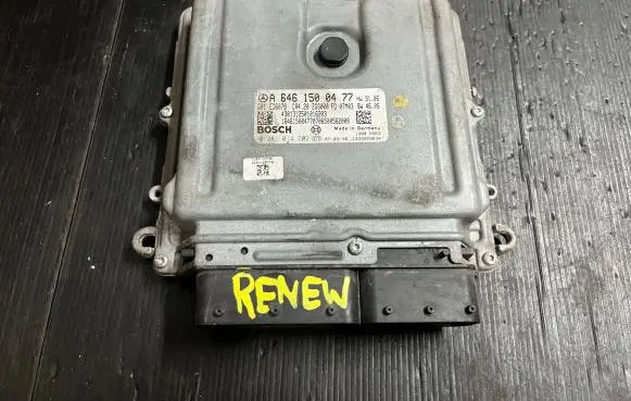 Mercedes-Benz Sprinter W906 Engine control unit/module ECU A6461500477 0281014202