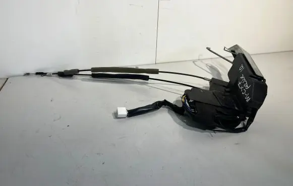 Mazda CX-7 Front door lock