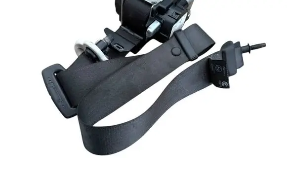 Ford Mondeo MK V Front seatbelt DS73F61295Bk 1000925N97