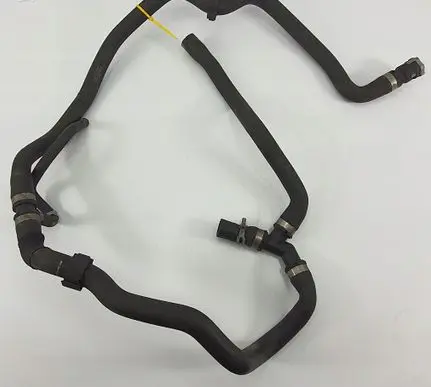 Ford Focus Engine coolant pipe/hose 3M5H8274ADJ