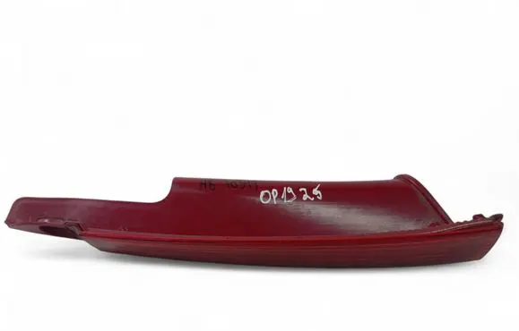 Tailgate rear/tail lights
