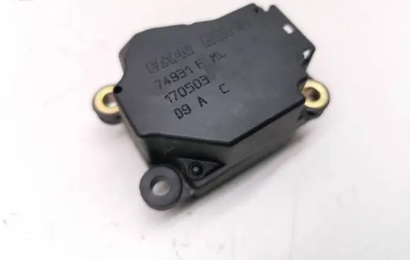 Volvo S80 Air flap motor/actuator 74931F 170503