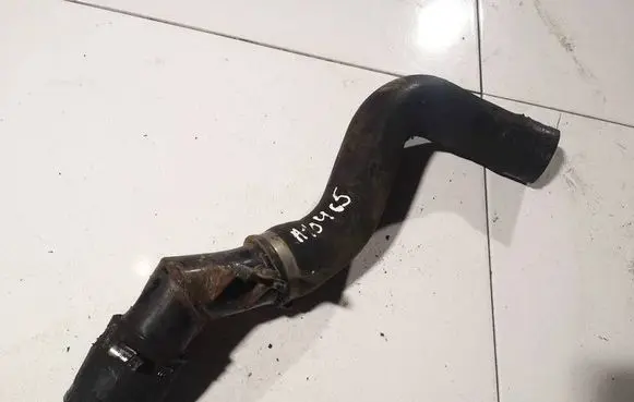 Intercooler hose/pipe