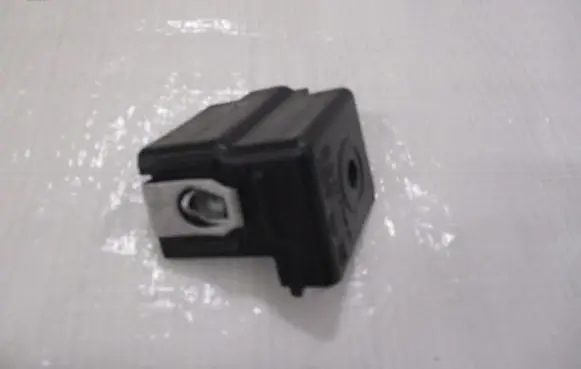 Citroen C3 Aircross Headlight/headlamp mounting bracket YQ00186780