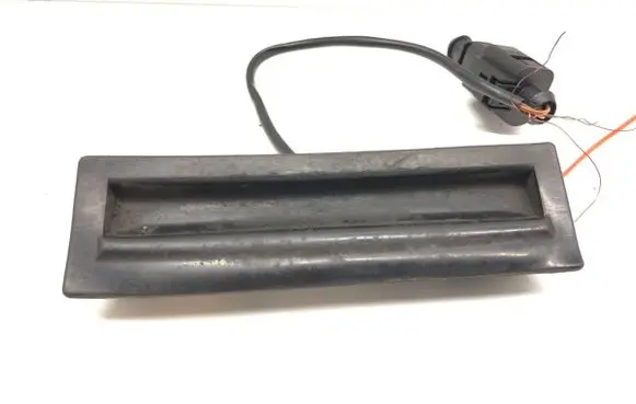 Volkswagen PASSAT B5.5 Tailgate/trunk/boot exterior handle 3B9827566C