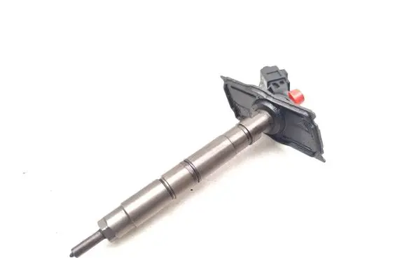 Fuel injector