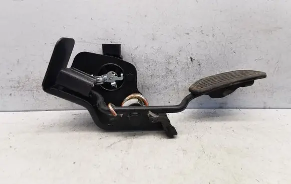 Toyota Corolla Verso AR10 Accelerator throttle pedal