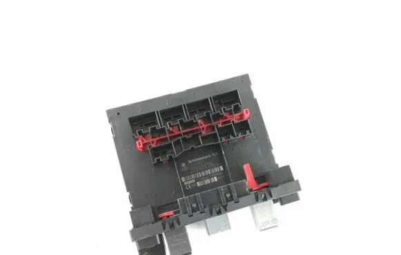 Audi A3 S3 8P Comfort/convenience module 8P0907279A