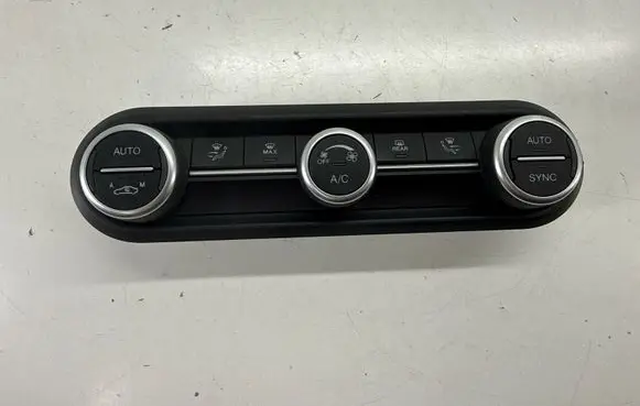 Alfa Romeo Stelvio Climate control unit 01561506100