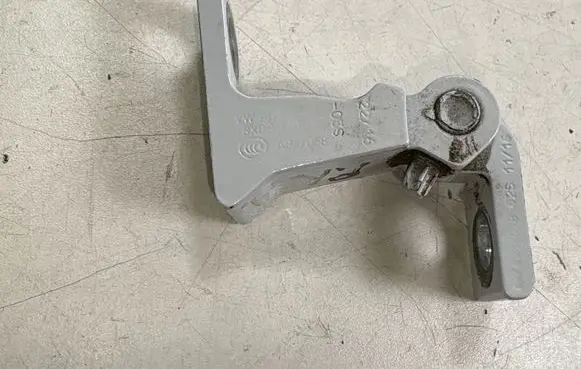 Audi A3 S3 8V Front door lower hinge
