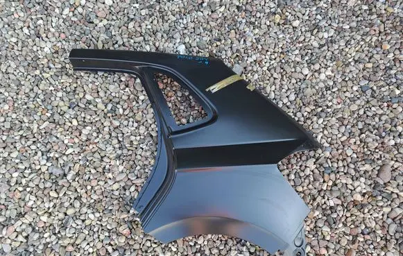 Volkswagen Polo VI Fender