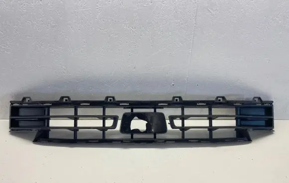 BMW 2 F44 Front bumper lower grill 51117477772 21163611 11213141
