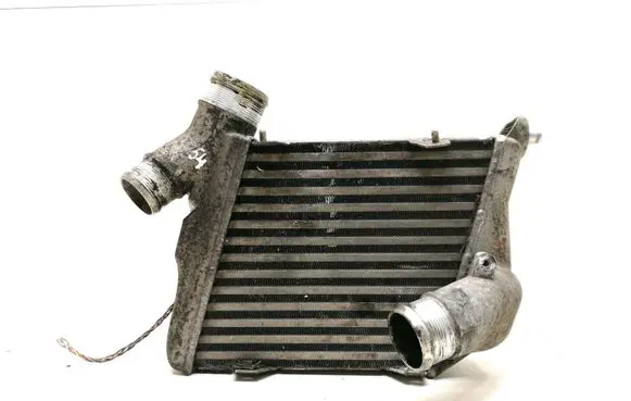 Audi A8 S8 D3 4E Intercooler radiator 4E0145806J 0281002399 038906051B