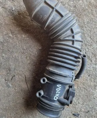 Volvo S70 V70 V70 XC Mass air flow meter 9202199