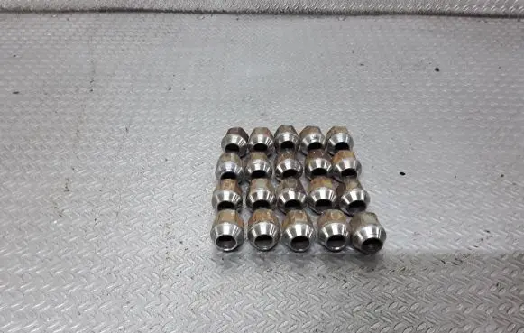 Chevrolet Captiva Nuts/bolts 