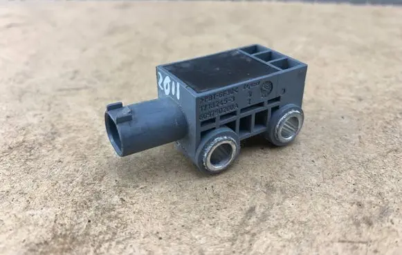 Airbag deployment crash/impact sensor