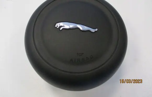 Jaguar XF Steering wheel airbag 