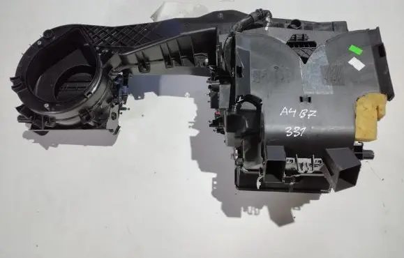 Audi A4 S4 B7 8E 8H Interior heater climate box assembly housing 8E1819151 8E1820005J