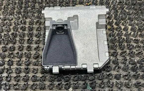 Windshield/windscreen camera