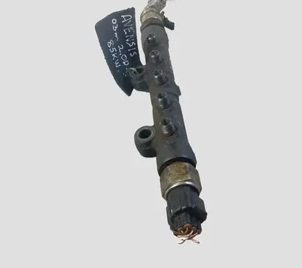 Toyota Avensis T250 Fuel main line pipe