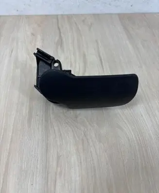Audi A6 S6 C6 4F Engine bonnet (hood) release handle 4F1823633B