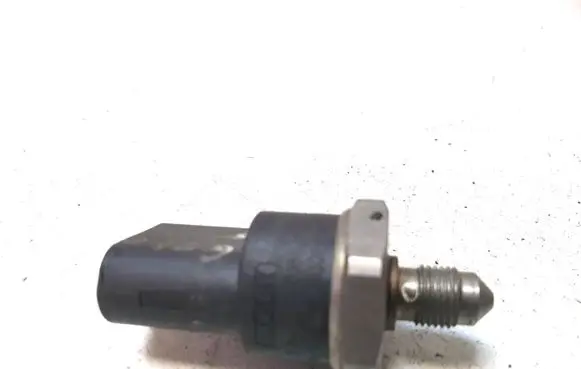 Audi A4 S4 B7 8E 8H Air pressure sensor 0281545008