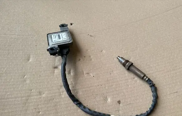 Sensor