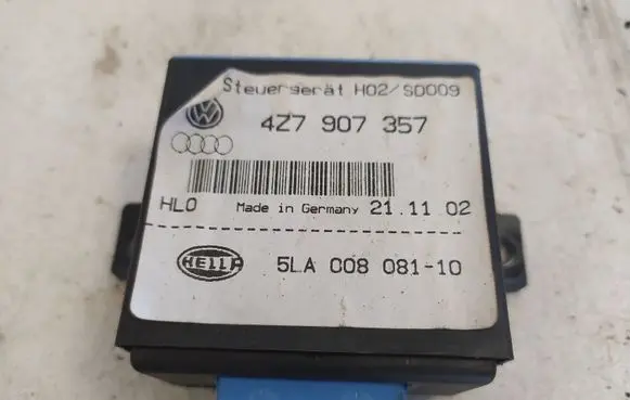 Audi A6 S6 C5 4B Light module LCM 4Z7907357