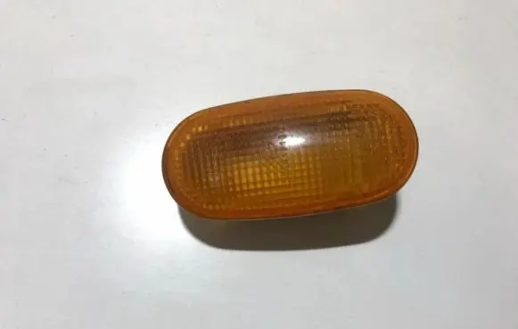 Mitsubishi Galant Front fender indicator light 1132216 1132-216