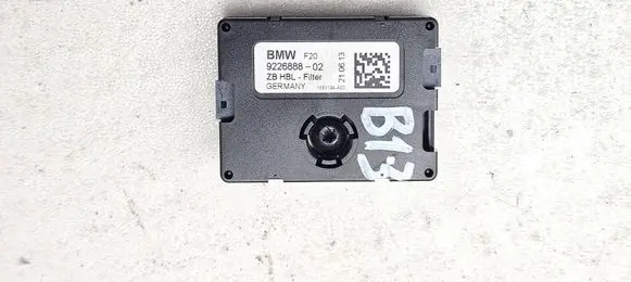 BMW 1 F20 F21 Aerial antenna filter 9226888 1683194A00