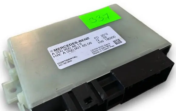 Mercedes-Benz E W213 Central body control module S337 A0009004613