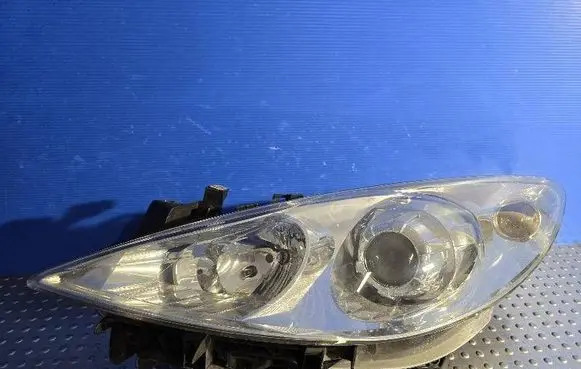 Peugeot 307 Headlight/headlamp 9655764380
