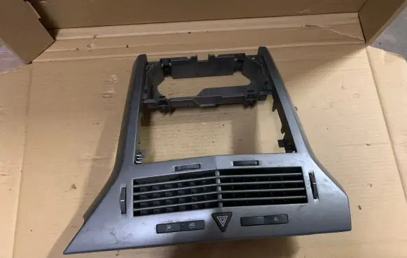 Opel Astra H Dashboard center trim panel 13141089 331985437