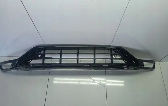 Volvo XC90 Front bumper lower grill 32345457