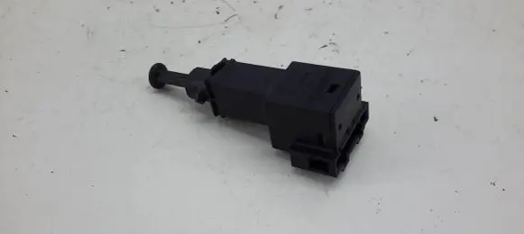 Audi A4 S4 B6 8E 8H Brake pedal sensor switch 1J0945511A